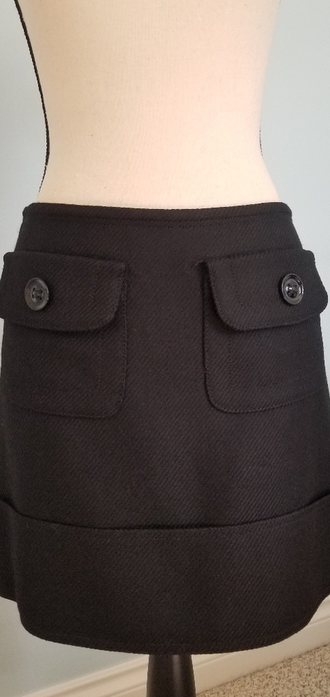 Burberry short black skirt